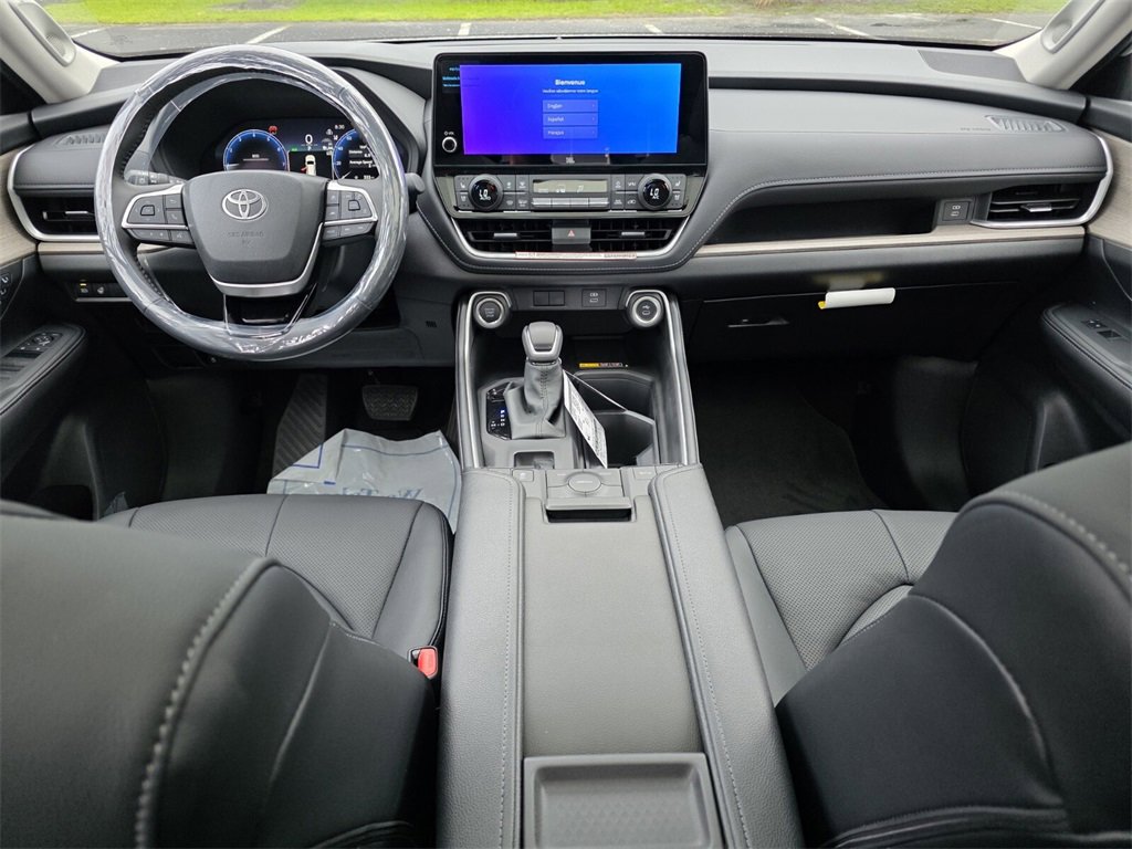 New 2026 Toyota Grand Highlander Limited image 5
