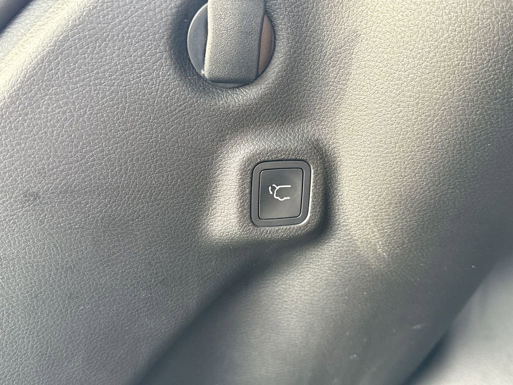 Used 2023 Jeep Compass Trailhawk w/ Trailhawk Elite Group image 25