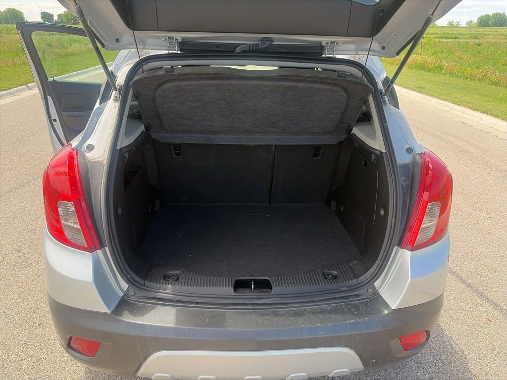 Used 2015 Buick Encore Convenience FWD image 17