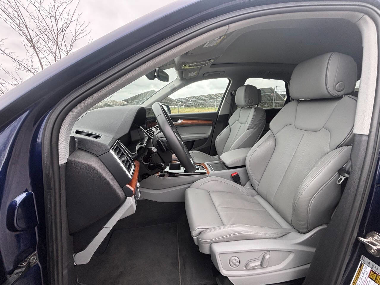 Used 2021 Audi Q5 Prestige AWD/4WD image 5
