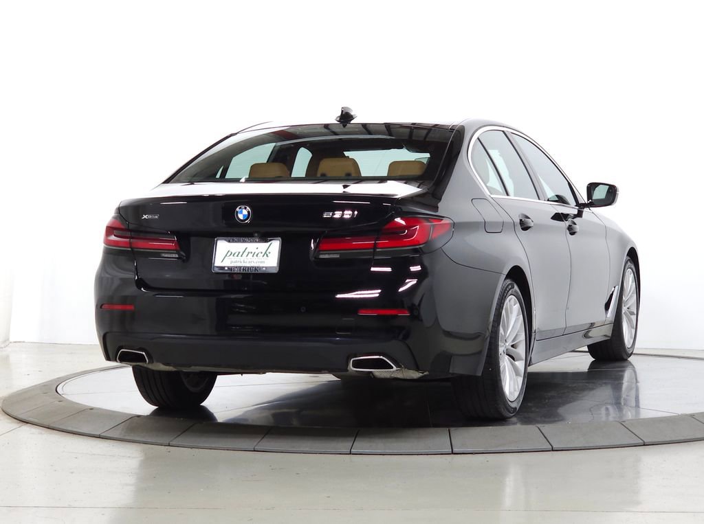 Used 2023 BMW 530i xDrive w/ Convenience Package AWD/4WD image 11