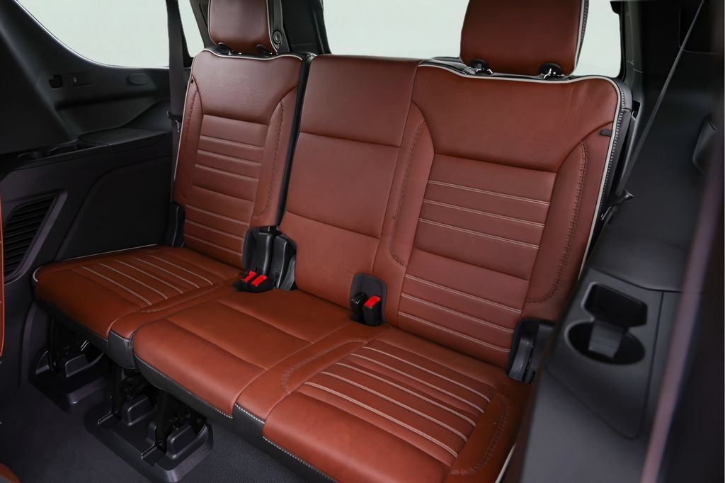 Used 2023 GMC Yukon Denali Ultimate AWD/4WD image 28