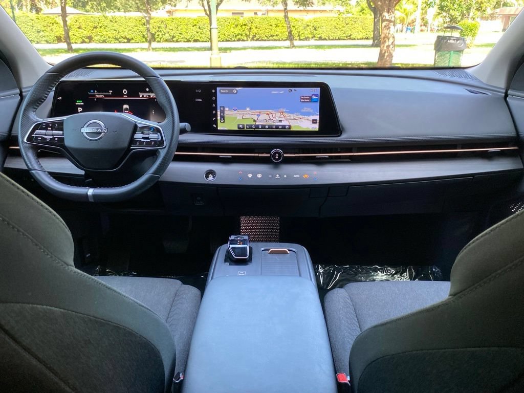Used 2023 Nissan Ariya FWD image 24