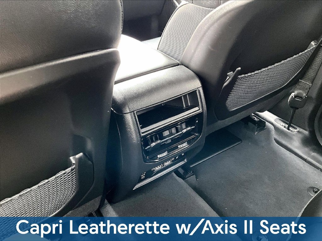 Used 2023 Jeep Grand Cherokee Limited w/ Luxury Tech Group II AWD/4WD image 13