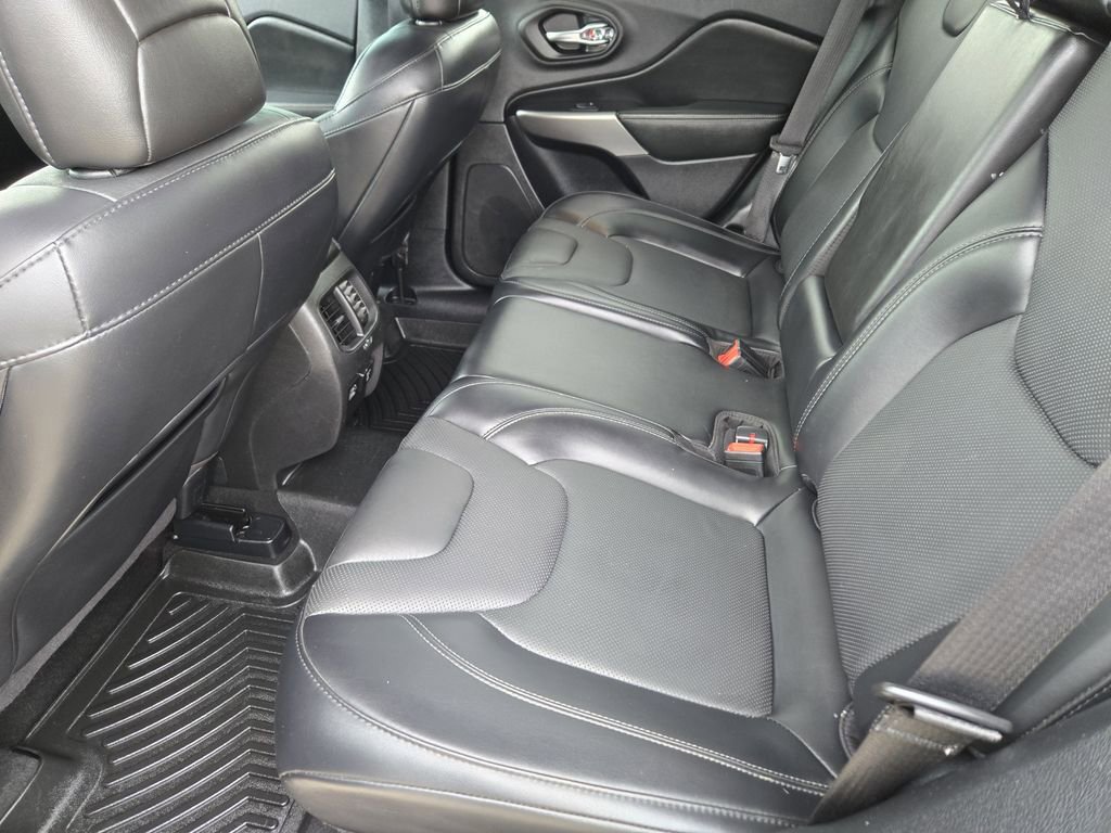 Used 2021 Jeep Cherokee High Altitude image 31