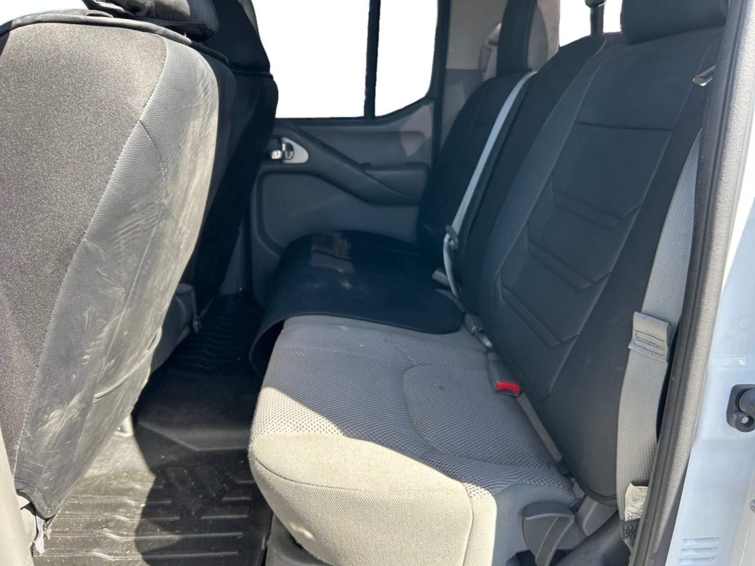 Used 2019 Nissan Frontier SV RWD image 16