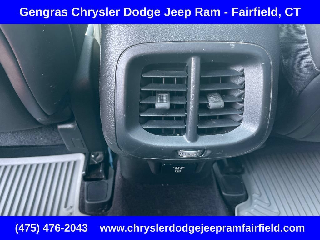 Used 2017 Jeep Cherokee High Altitude AWD/4WD image 41
