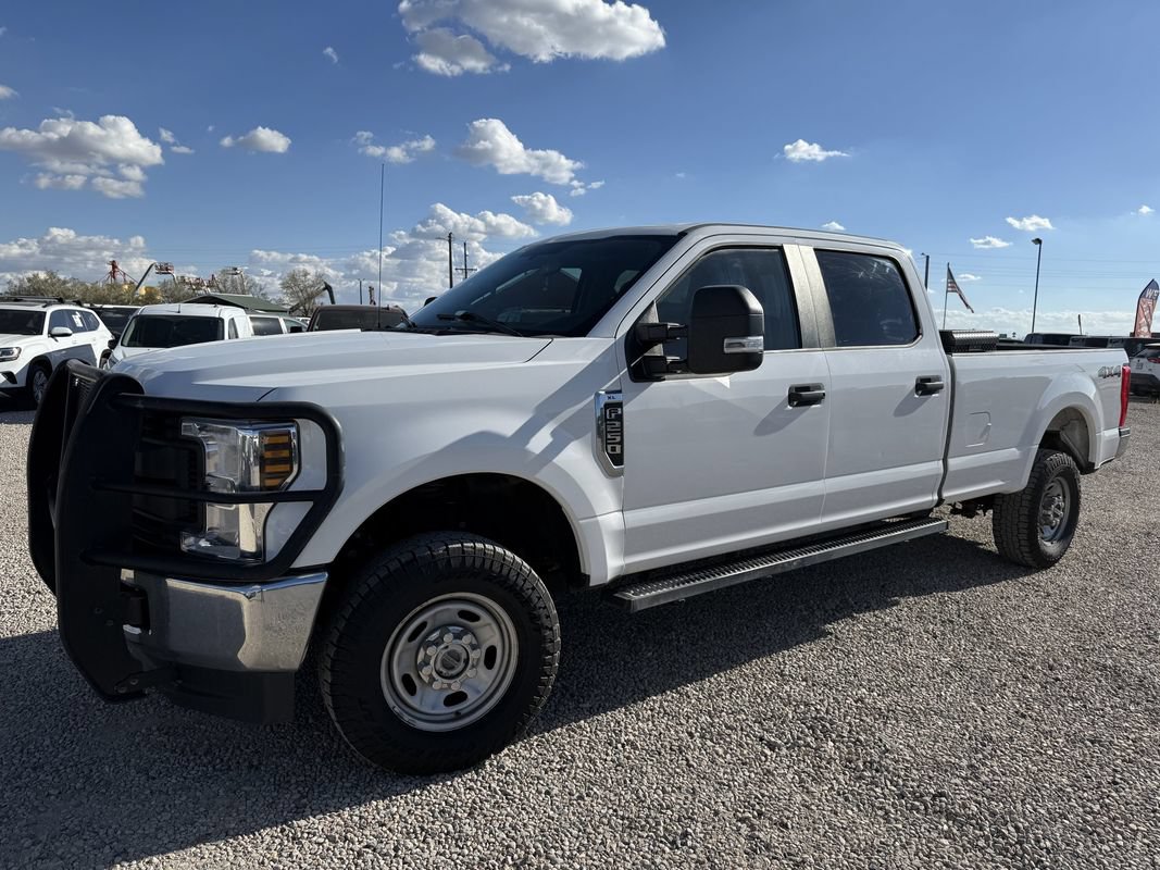 Used 2018 Ford F250 XL w/ Power Equipment Group AWD/4WD image 4