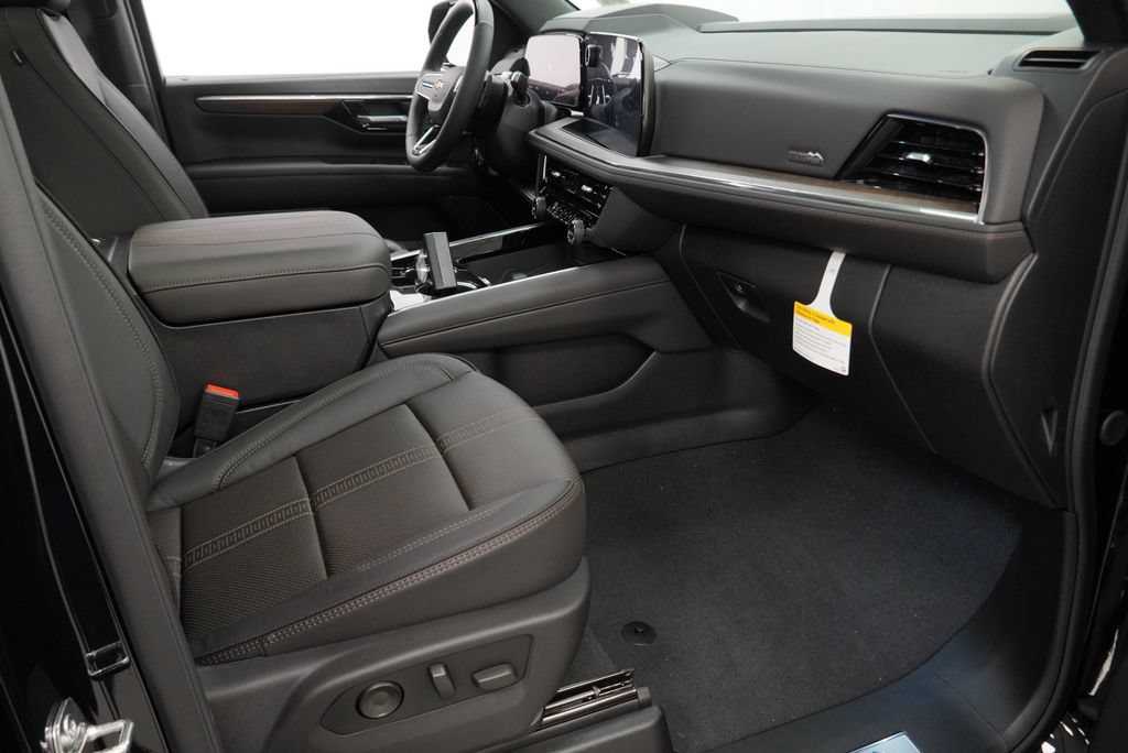 New 2026 Chevrolet Suburban High Country AWD/4WD image 34