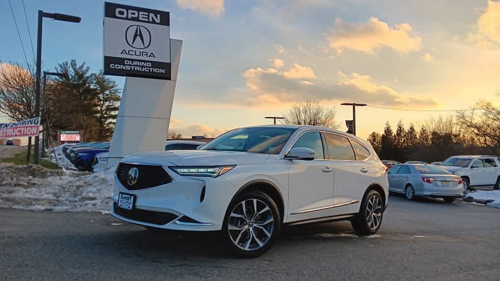 Used 2023 Acura MDX SH-AWD w/ Technology Package image 1