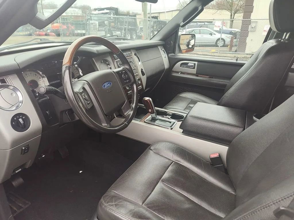 Used 2008 Ford Expedition Limited image 9