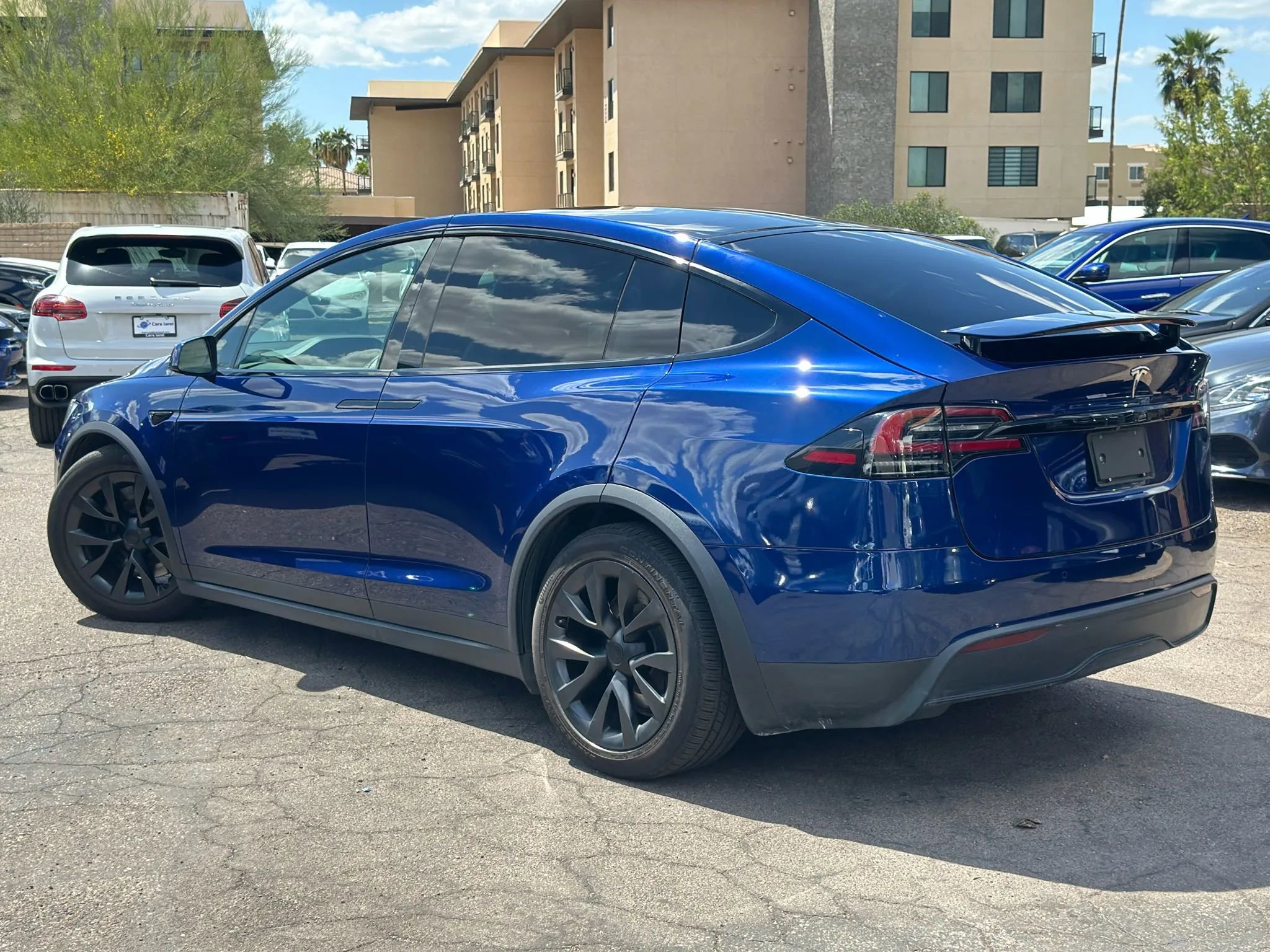 Used 2023 Tesla Model X image 4
