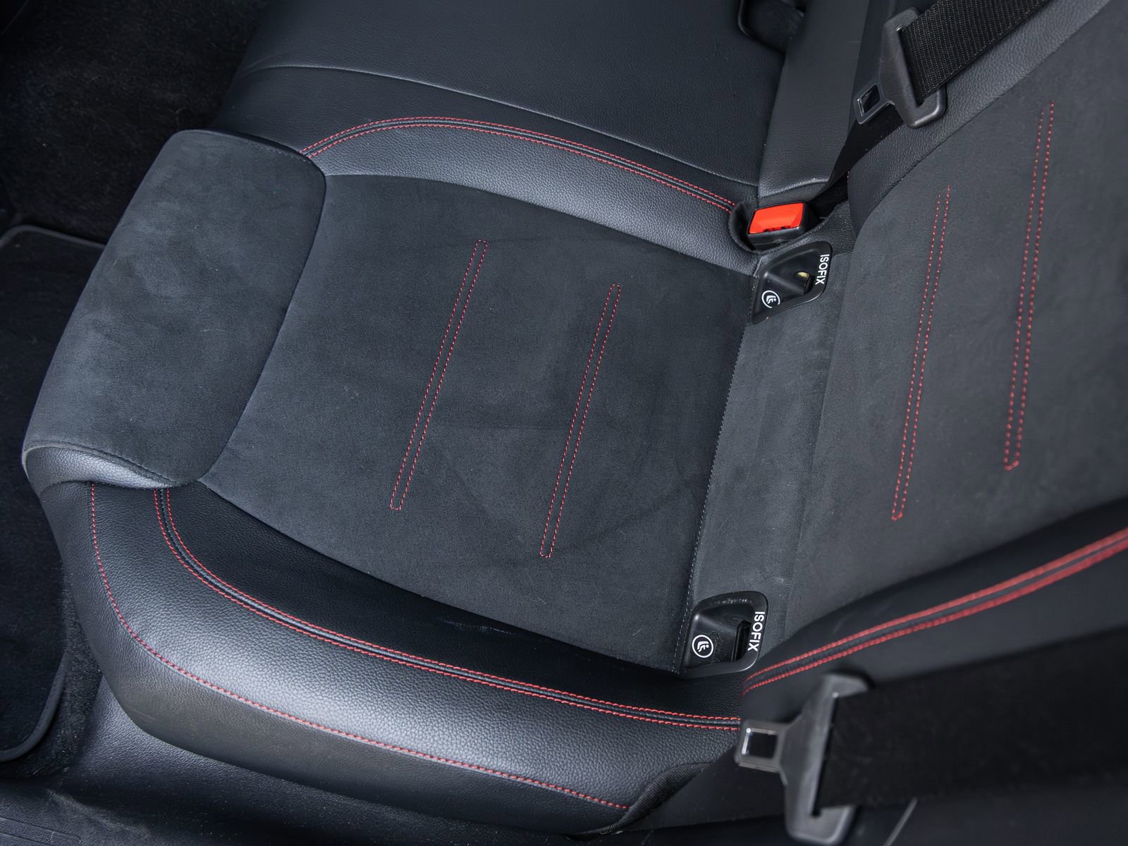 Used 2023 Mercedes-Benz CLA 250 image 29