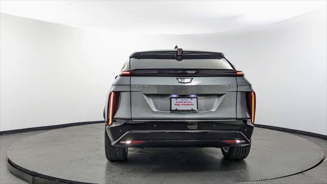 Used 2024 Cadillac Lyriq Tech w/ LPO, Floor Liner Package AWD/4WD image 7