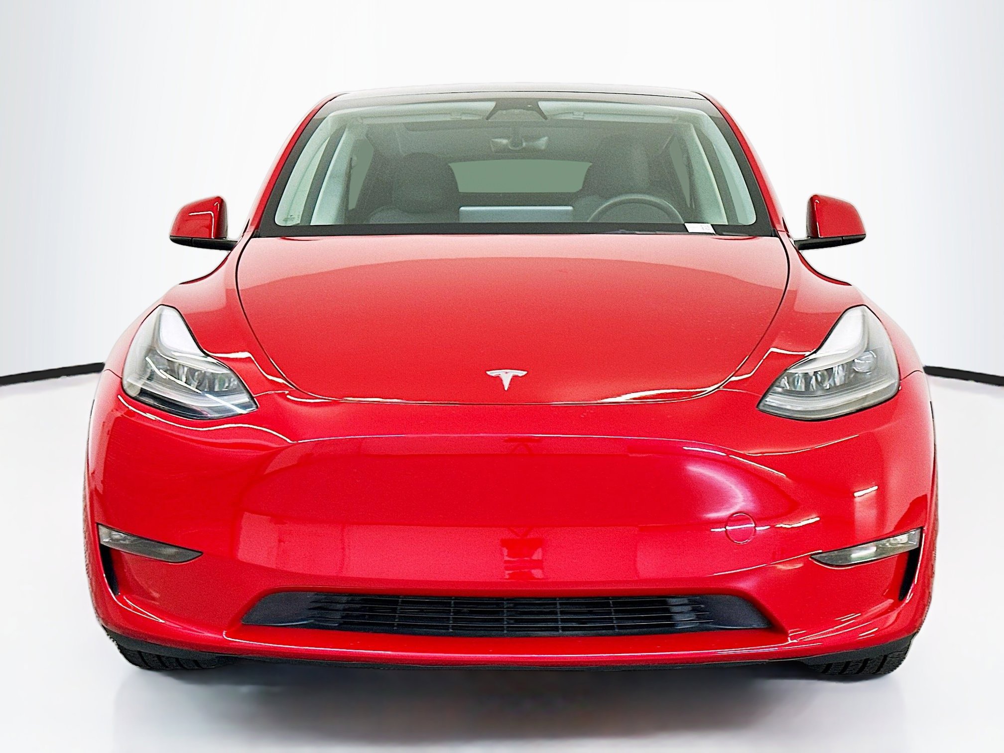 Used 2023 Tesla Model Y Long Range image 2