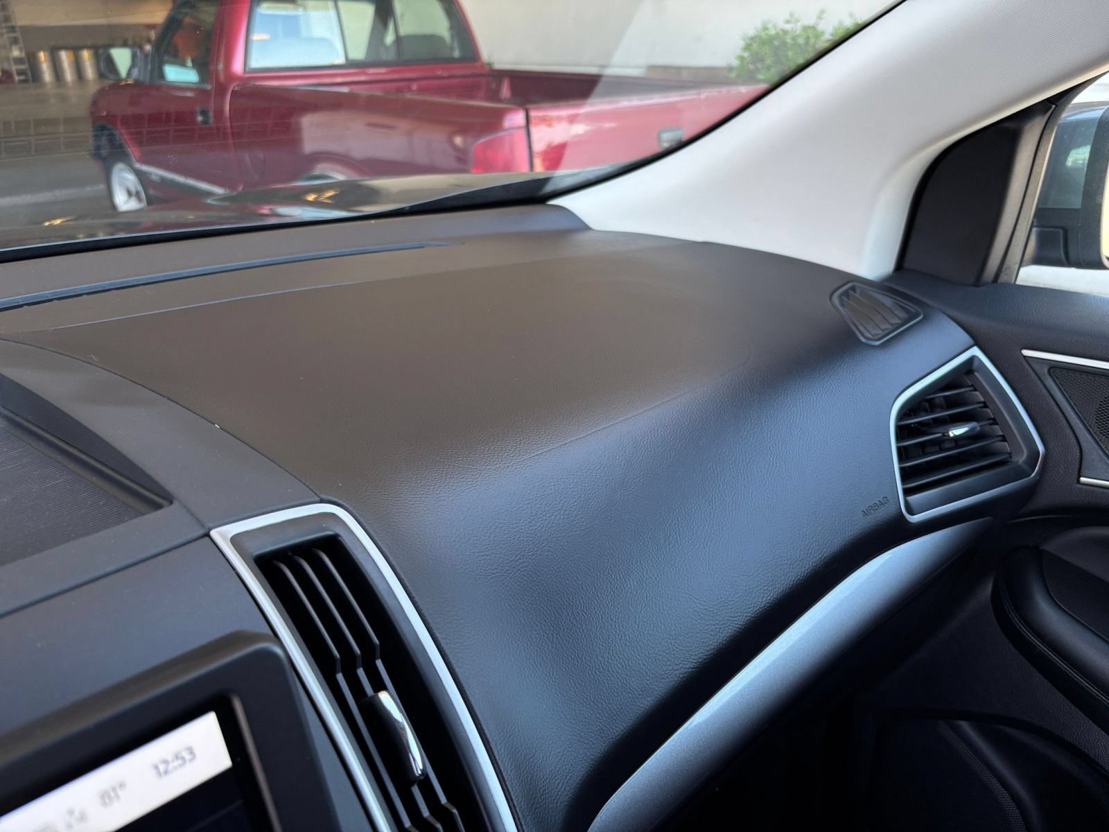 Used 2024 Ford Edge SEL AWD/4WD image 34