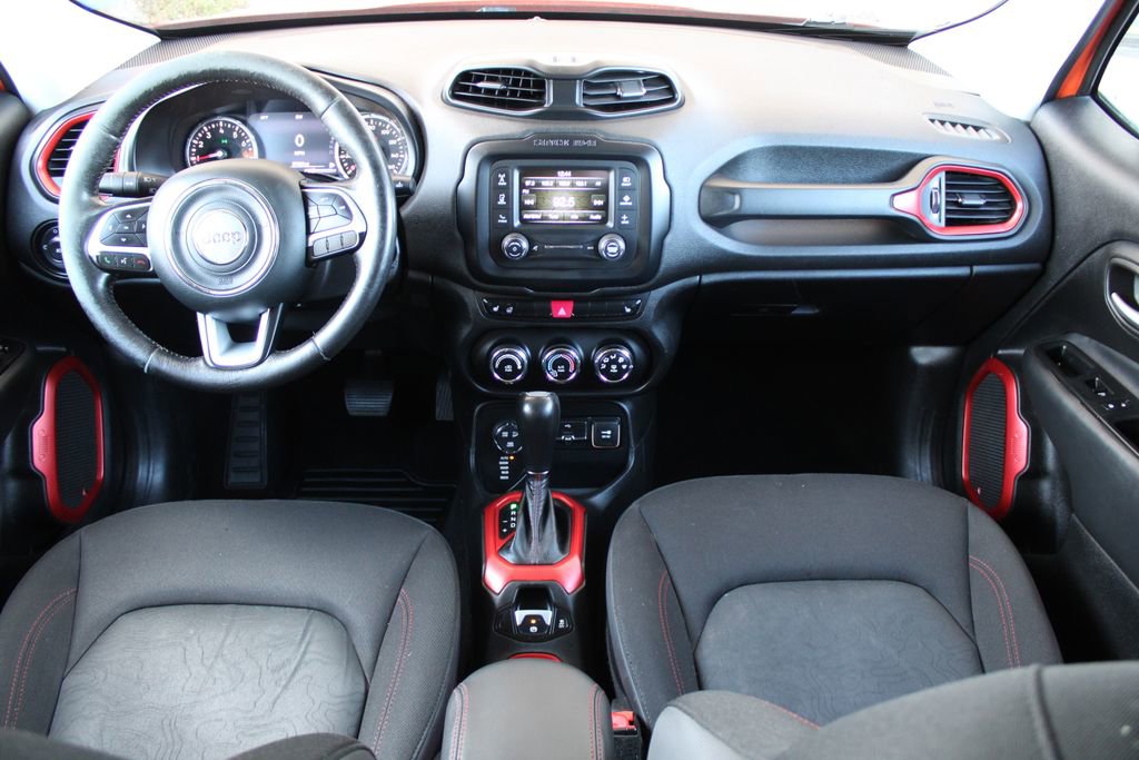Used 2015 Jeep Renegade Trailhawk w/ Safety & Security Group I AWD/4WD image 14