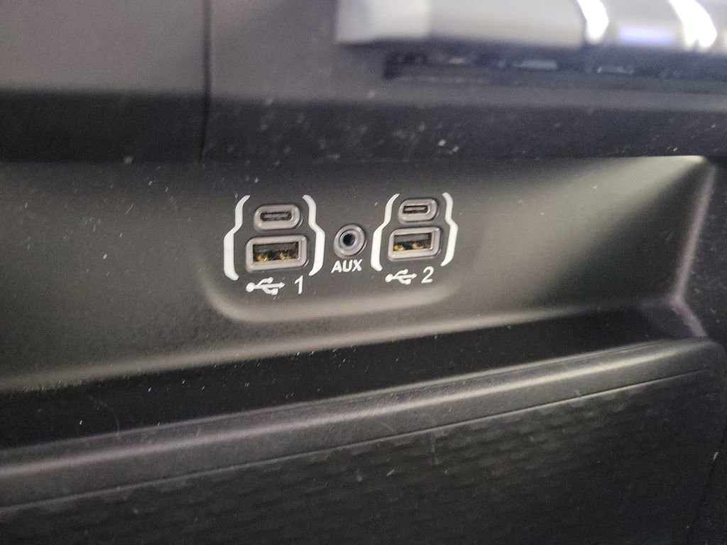 Used 2023 RAM 1500 Laramie image 24