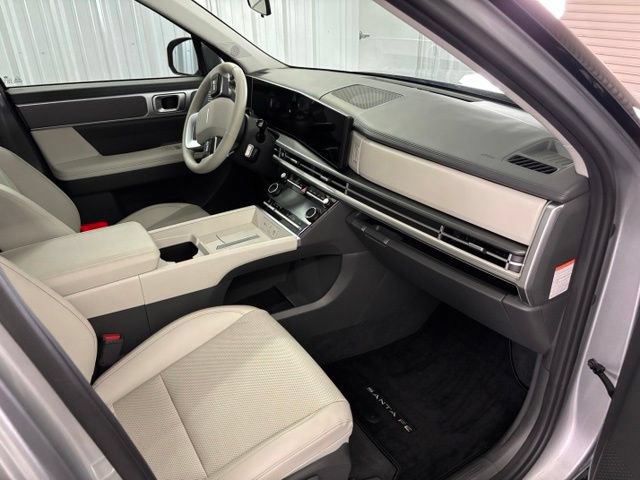 Used 2026 Hyundai Santa Fe SEL FWD image 29