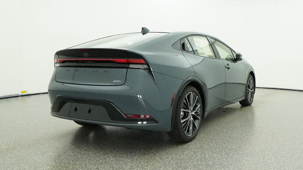 New 2026 Toyota Prius XLE image 19