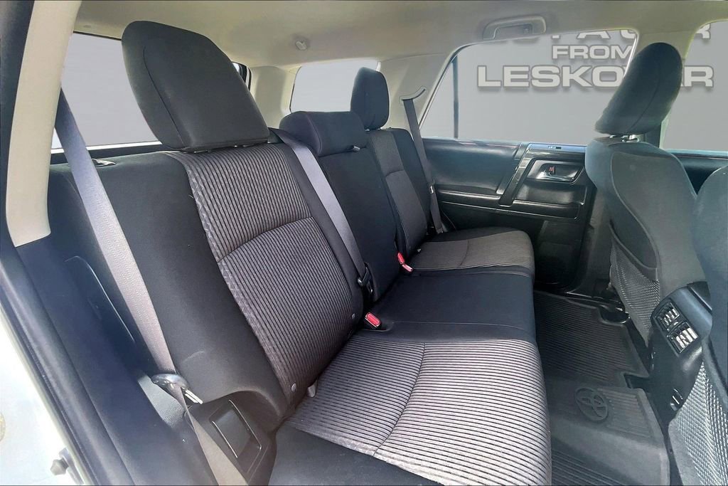 Used 2017 Toyota 4Runner TRD Off-Road AWD/4WD image 25