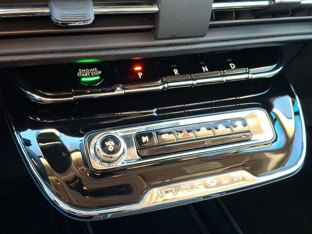 Used 2025 Lincoln Corsair FWD image 15