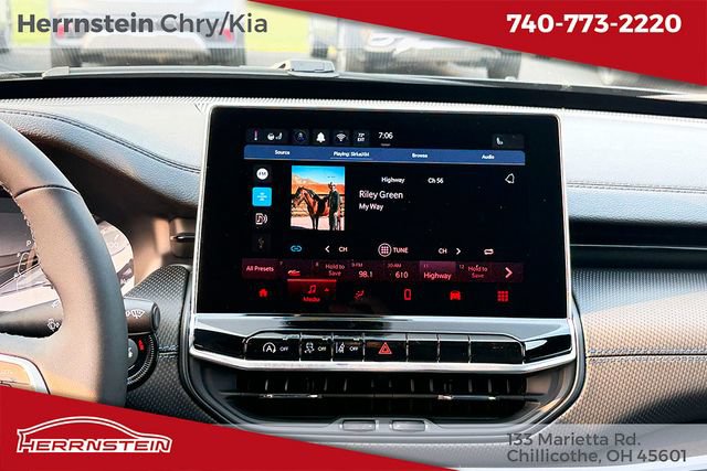 New 2026 Jeep Compass Latitude AWD/4WD image 9