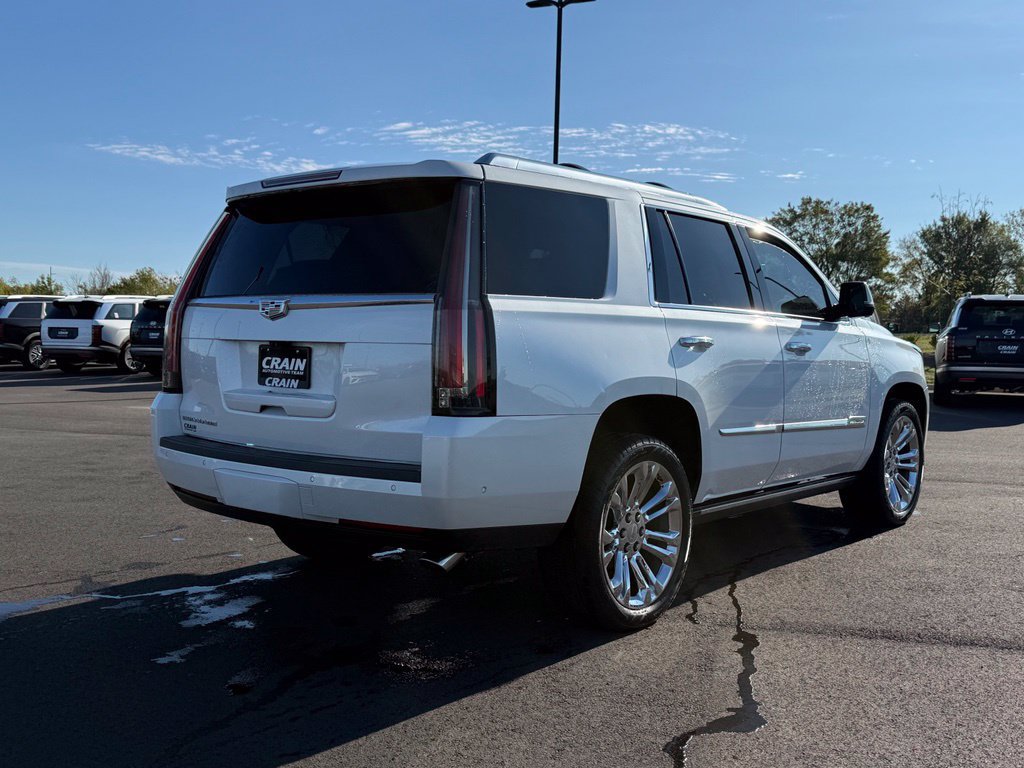 Used 2019 Cadillac Escalade Platinum AWD/4WD image 5