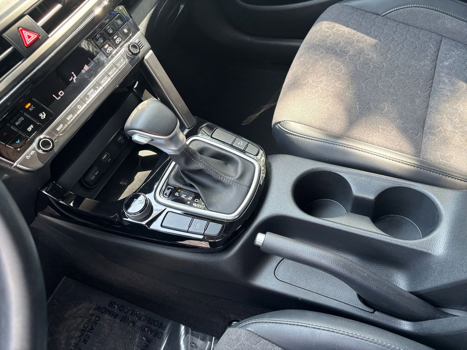 Used 2025 Kia Seltos S FWD image 42