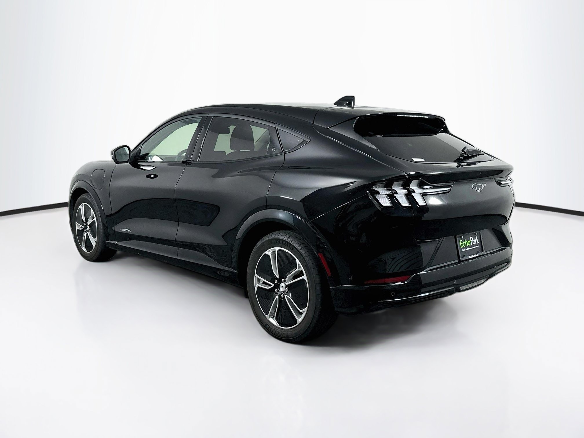 Used 2023 Ford Mustang Mach-E Premium AWD/4WD image 5