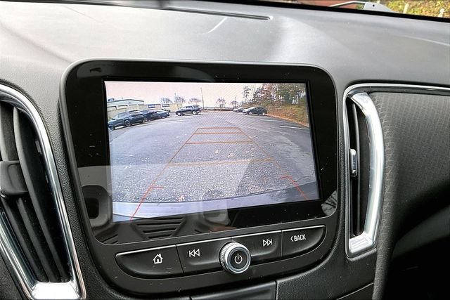 Used 2018 Chevrolet Malibu LT image 11