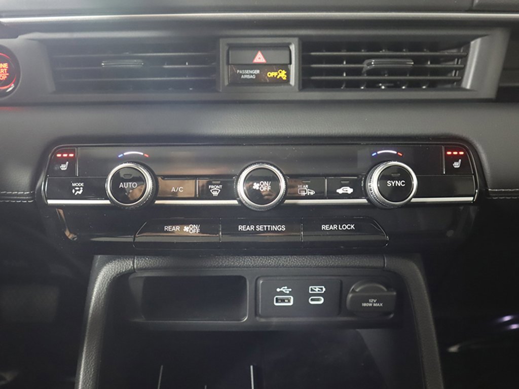 New 2025 Honda Pilot Touring image 26