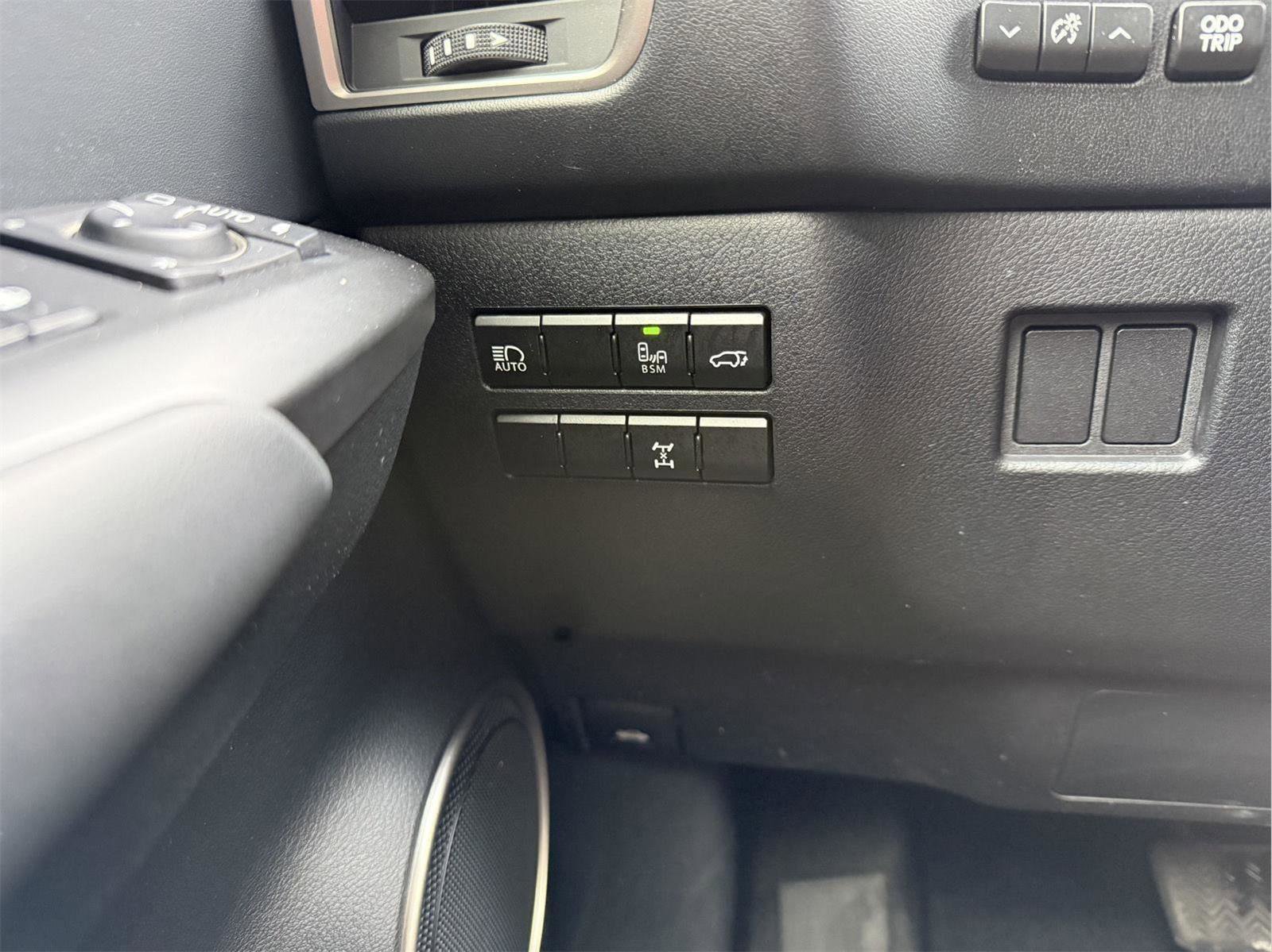 Used 2019 Lexus NX 300 Base w/ Comfort Package image 17