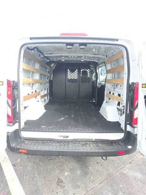Used 2025 Ford Transit 250 Low Roof w/ Exterior Upgrade Package image 9