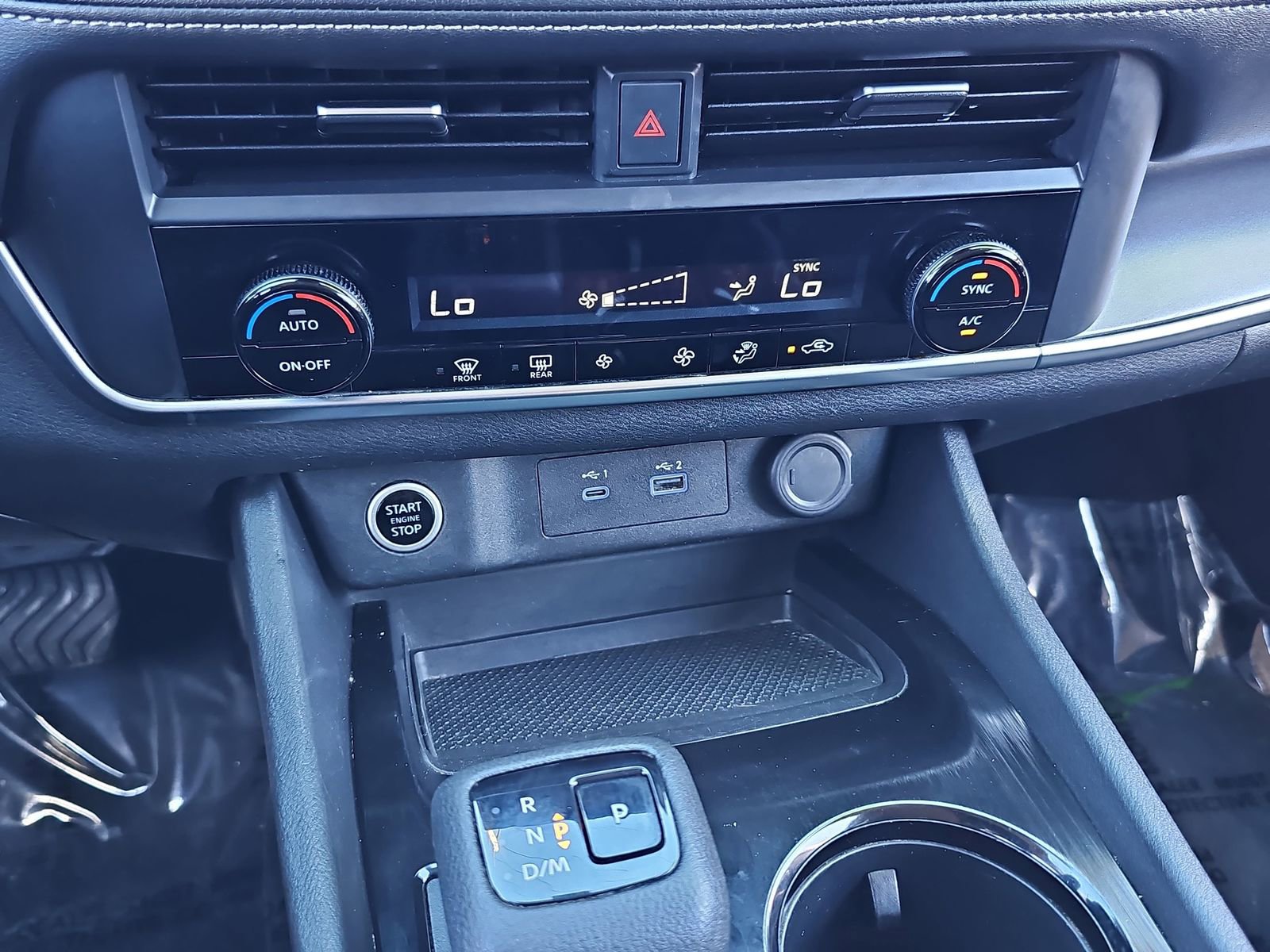 Used 2023 Nissan Rogue SV image 23