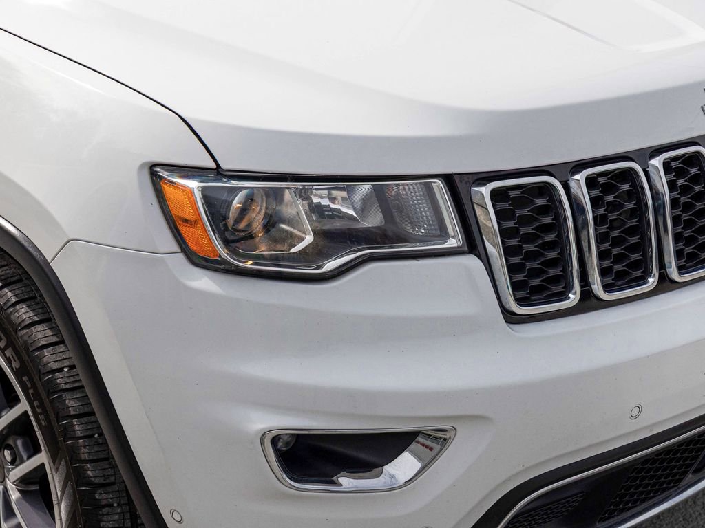 Used 2019 Jeep Grand Cherokee Limited AWD/4WD image 35
