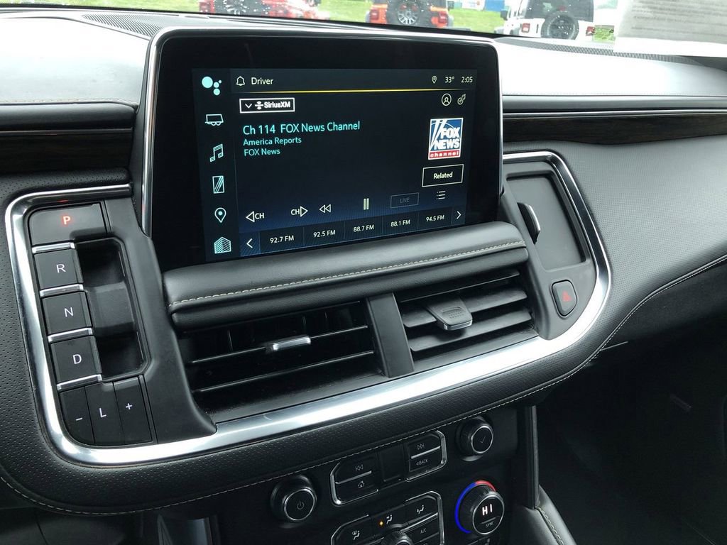 Used 2023 Chevrolet Suburban Premier image 20