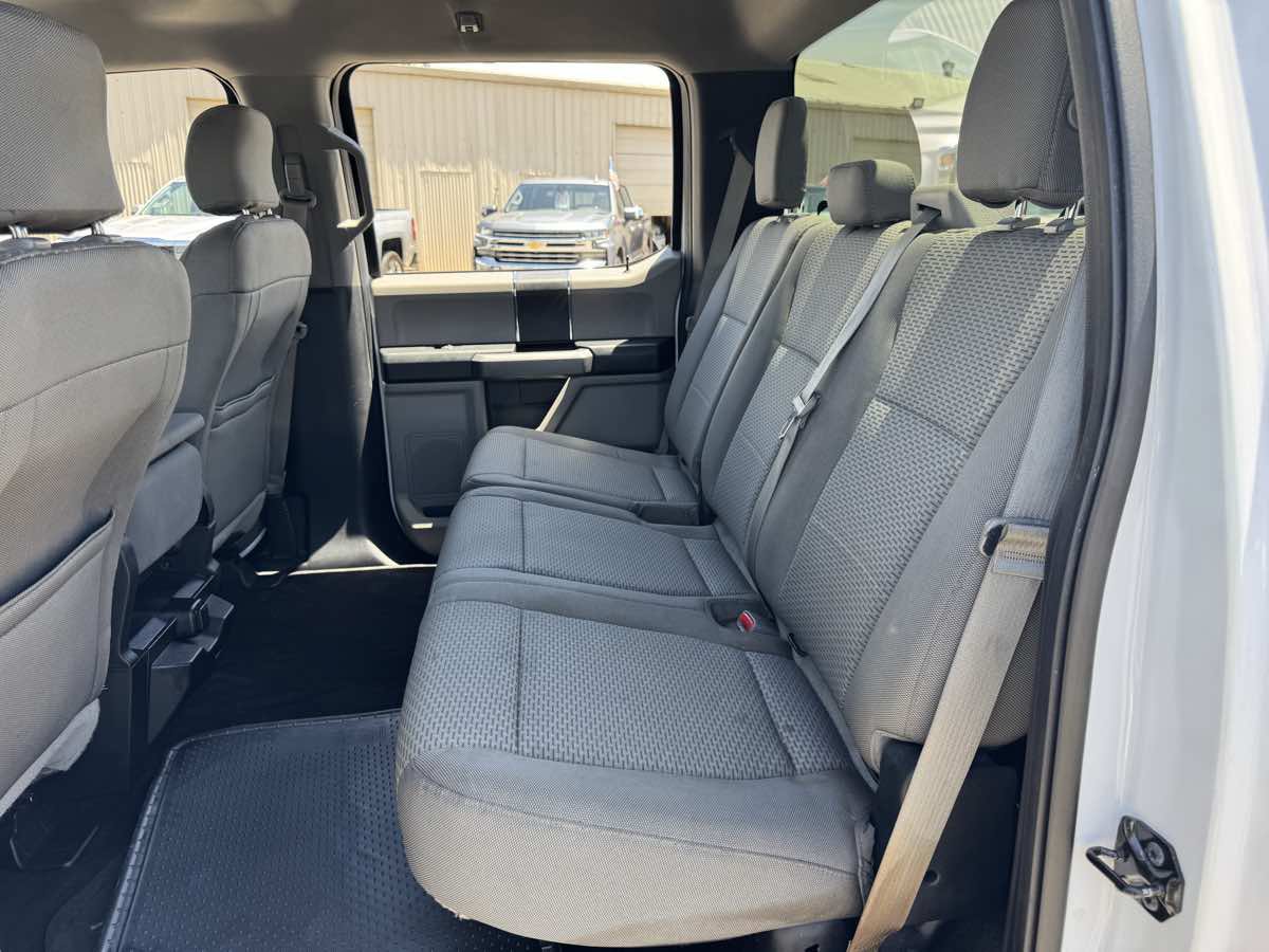 Used 2015 Ford F150 XLT RWD image 17