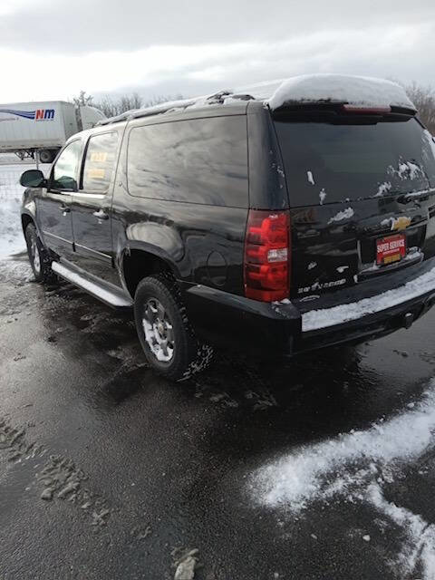 Used 2012 Chevrolet Suburban LT w/ Luxury Package image 4