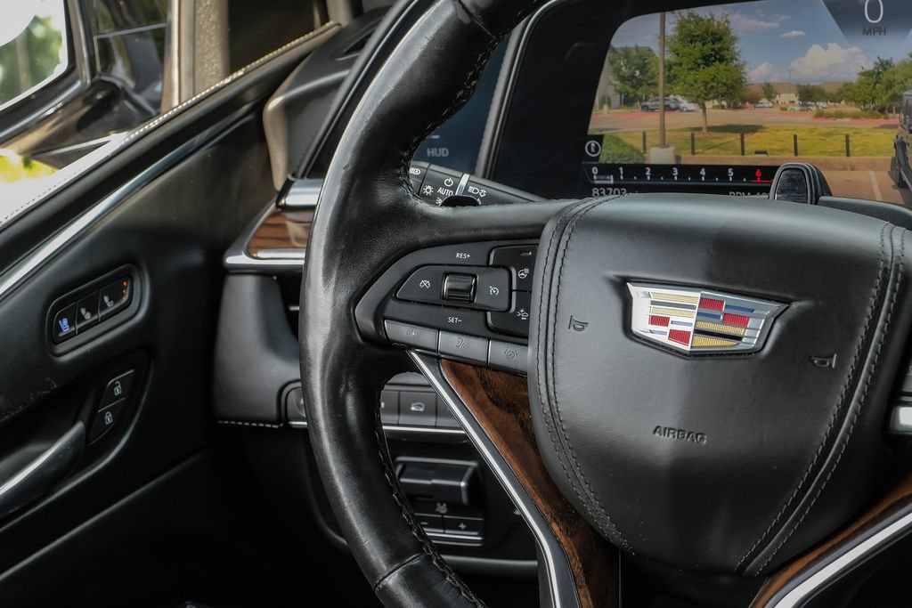 Used 2021 Cadillac Escalade ESV Premium Luxury Platinum AWD/4WD image 16