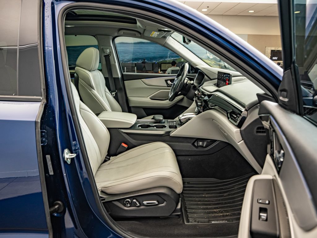 Certified 2022 Acura MDX FWD w/ Technology Package image 37