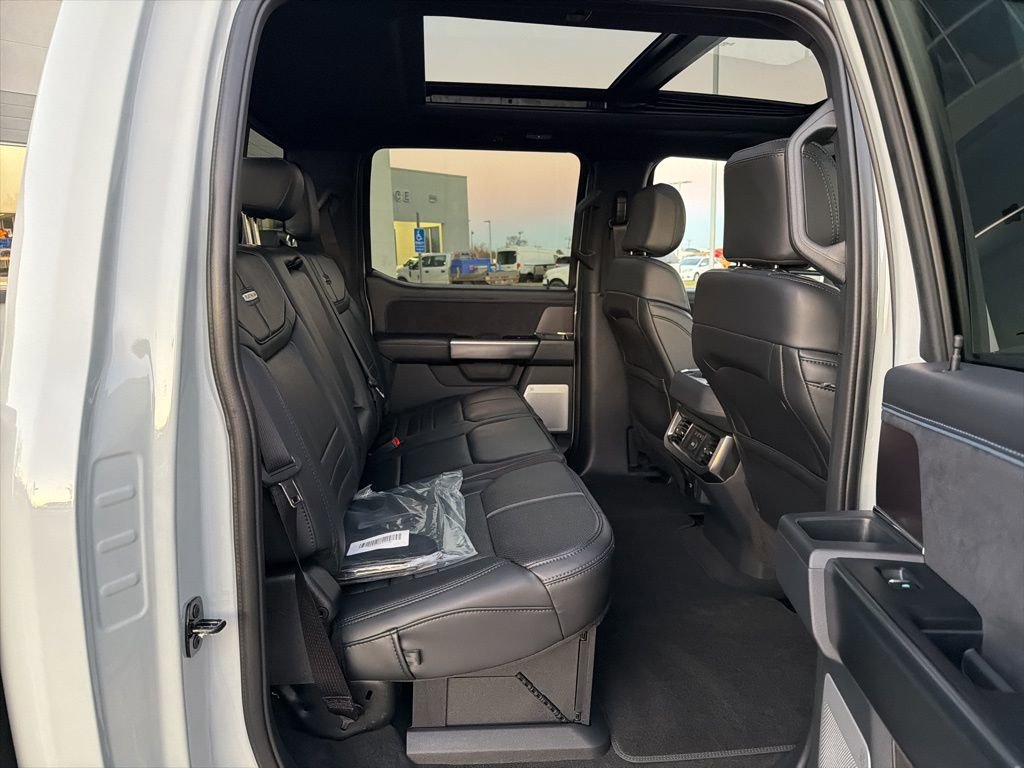 New 2026 Ford F250 Platinum w/ FX4 Off-Road Package image 19