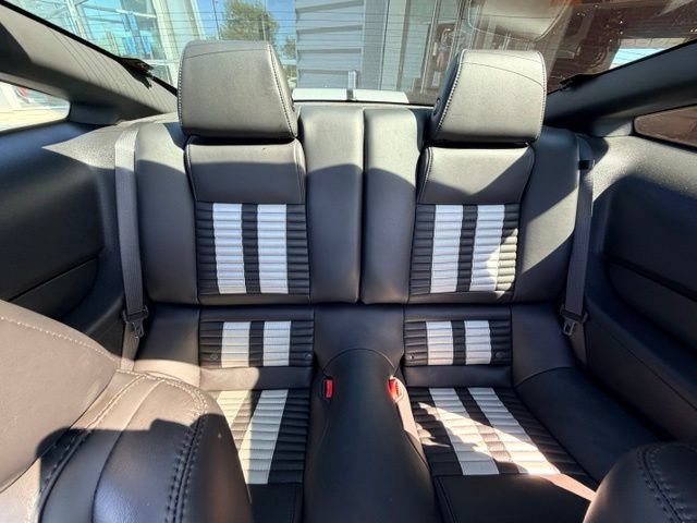 Used 2011 Ford Mustang Shelby GT500 RWD image 22