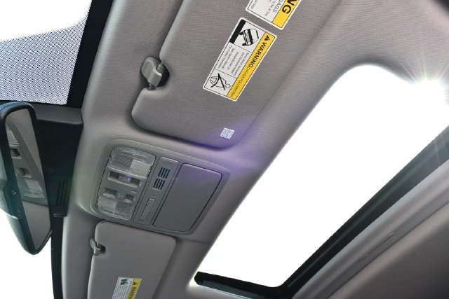 Used 2022 Honda CR-V Touring image 23