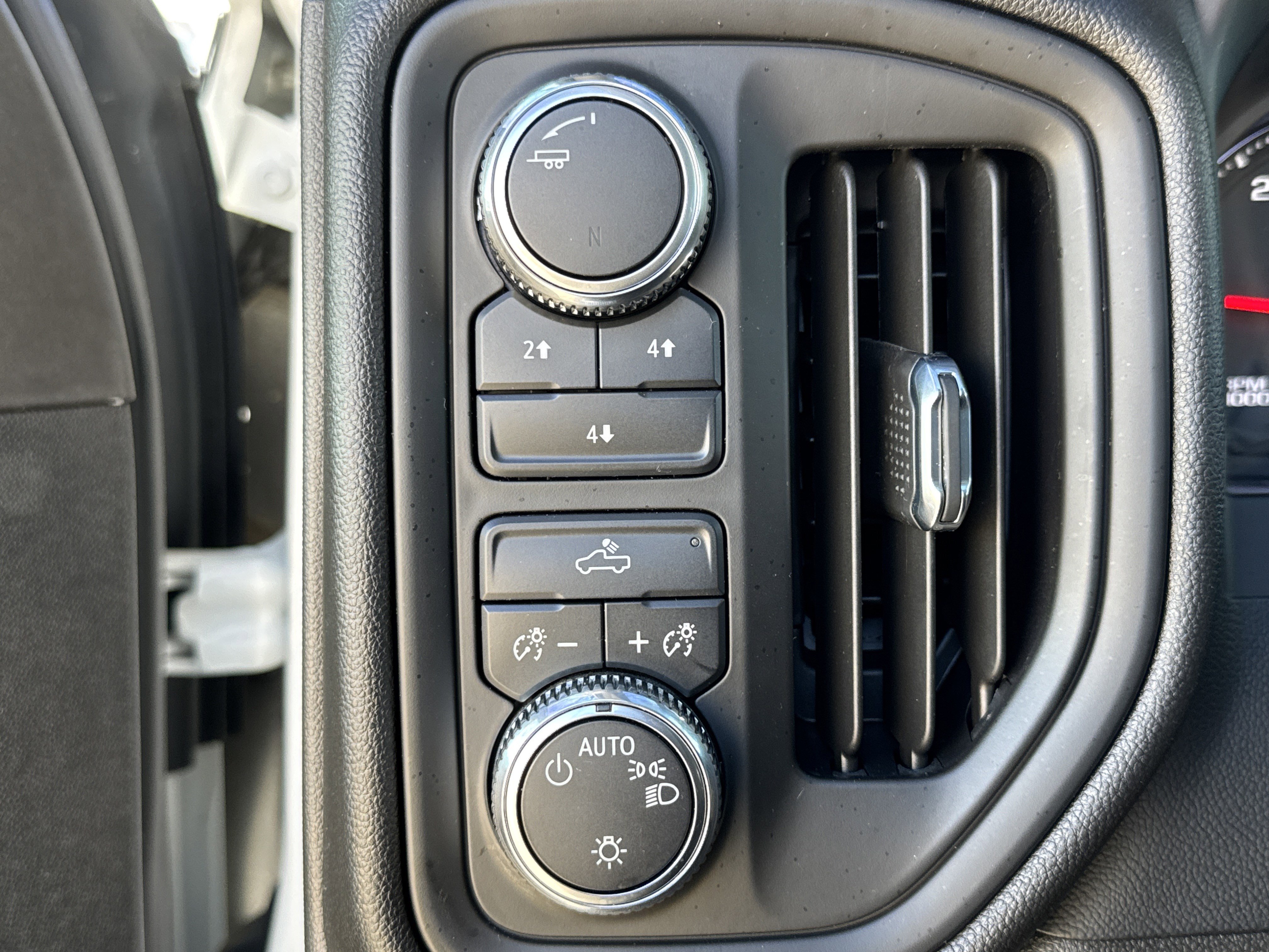 Used 2023 GMC Sierra 3500 Pro w/ Convenience Package image 18