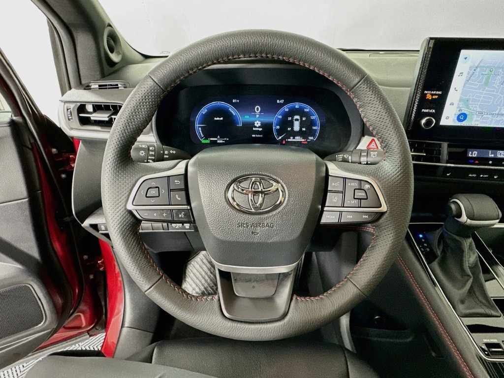 Certified 2026 Toyota Sienna XSE FWD image 11
