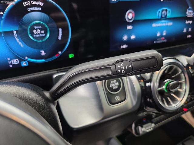 Used 2023 Mercedes-Benz GLB 250 4MATIC image 38