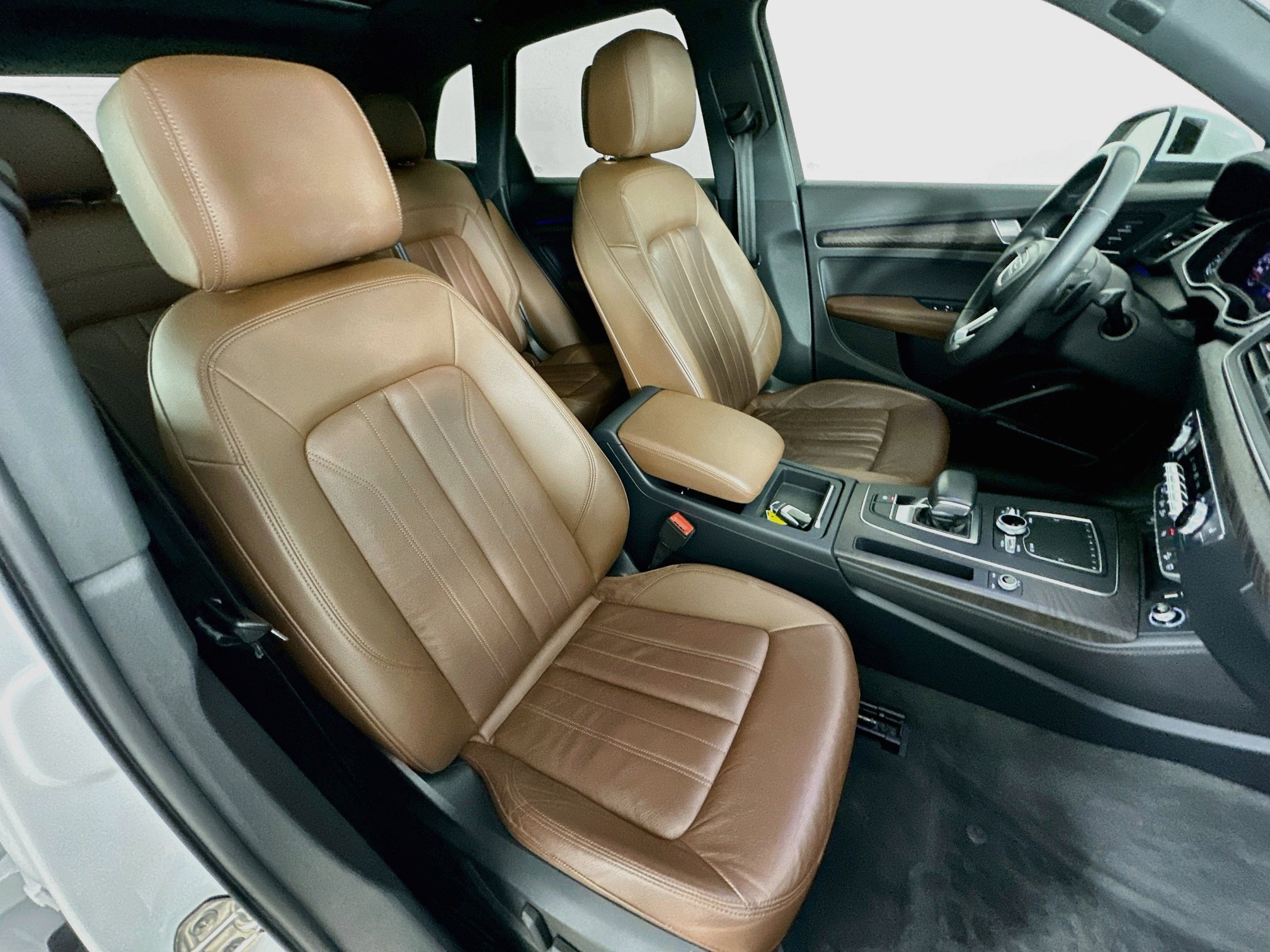 Used 2018 Audi Q5 Prestige w/ Prestige Package AWD/4WD image 36