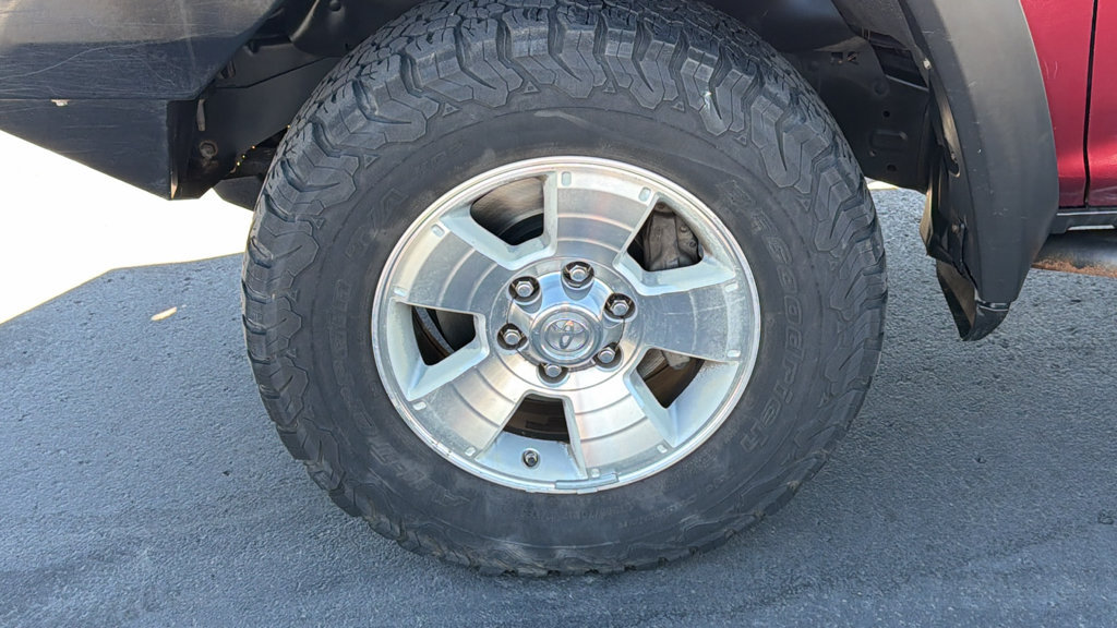 Used 2011 Toyota 4Runner Trail AWD/4WD image 9