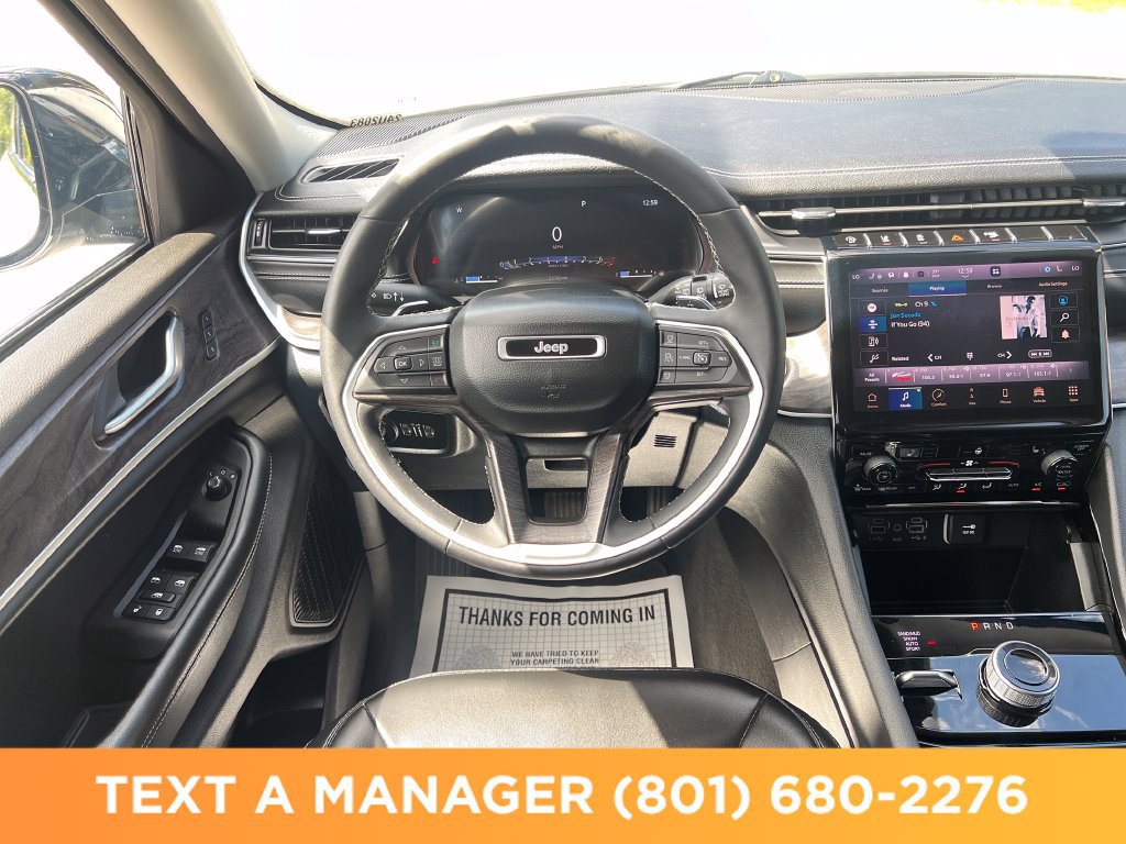 Used 2023 Jeep Grand Cherokee Limited w/ Trailer Tow Prep Group (B) AWD/4WD image 13